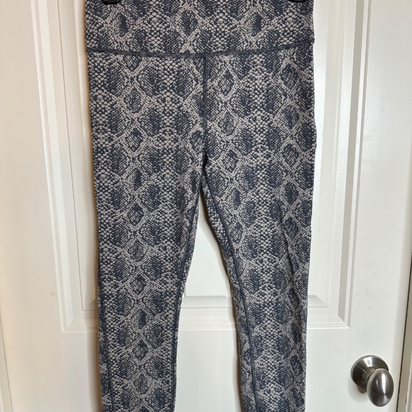 Athleta Leggings - Picture 2 of 5